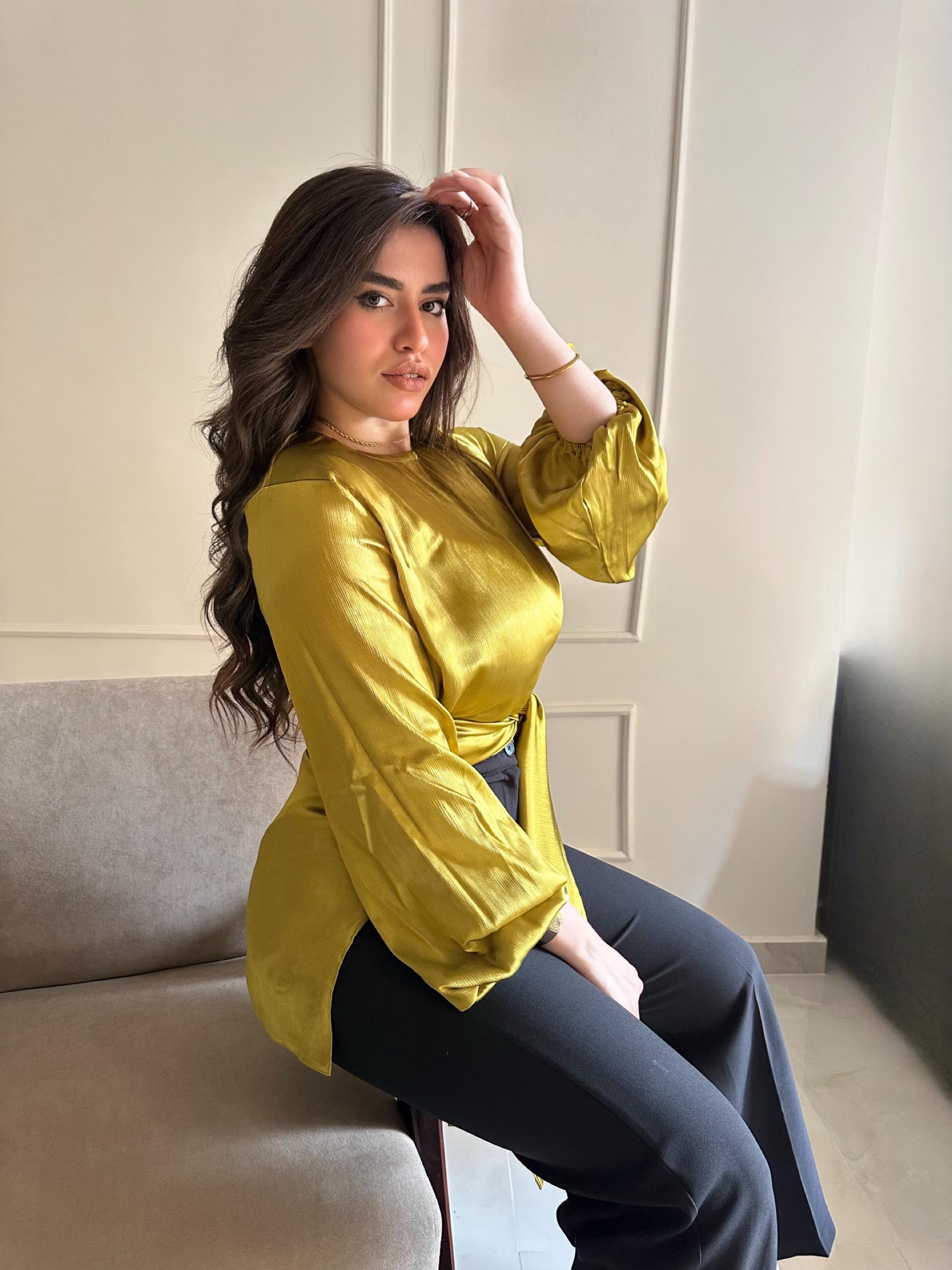 yellow blouse
