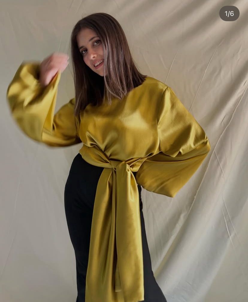 yellow blouse